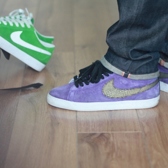 nike sb blazer purple snakeskin